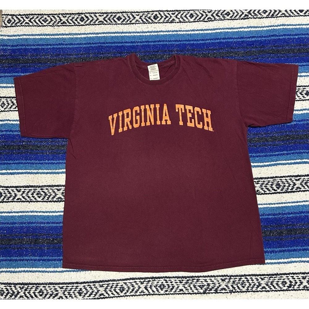 Vintage Y2K Virginia Tech Hokies T Shirt Men's XL Maroon Gildan College